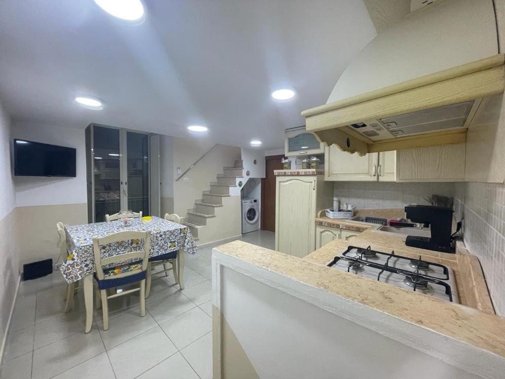 Donna Carme' Apartment Naples
